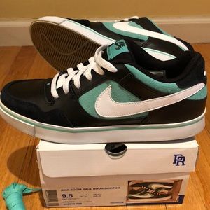 Nike Zoom SB- Paul Rodriguez 2.5- Black/White/Azur
